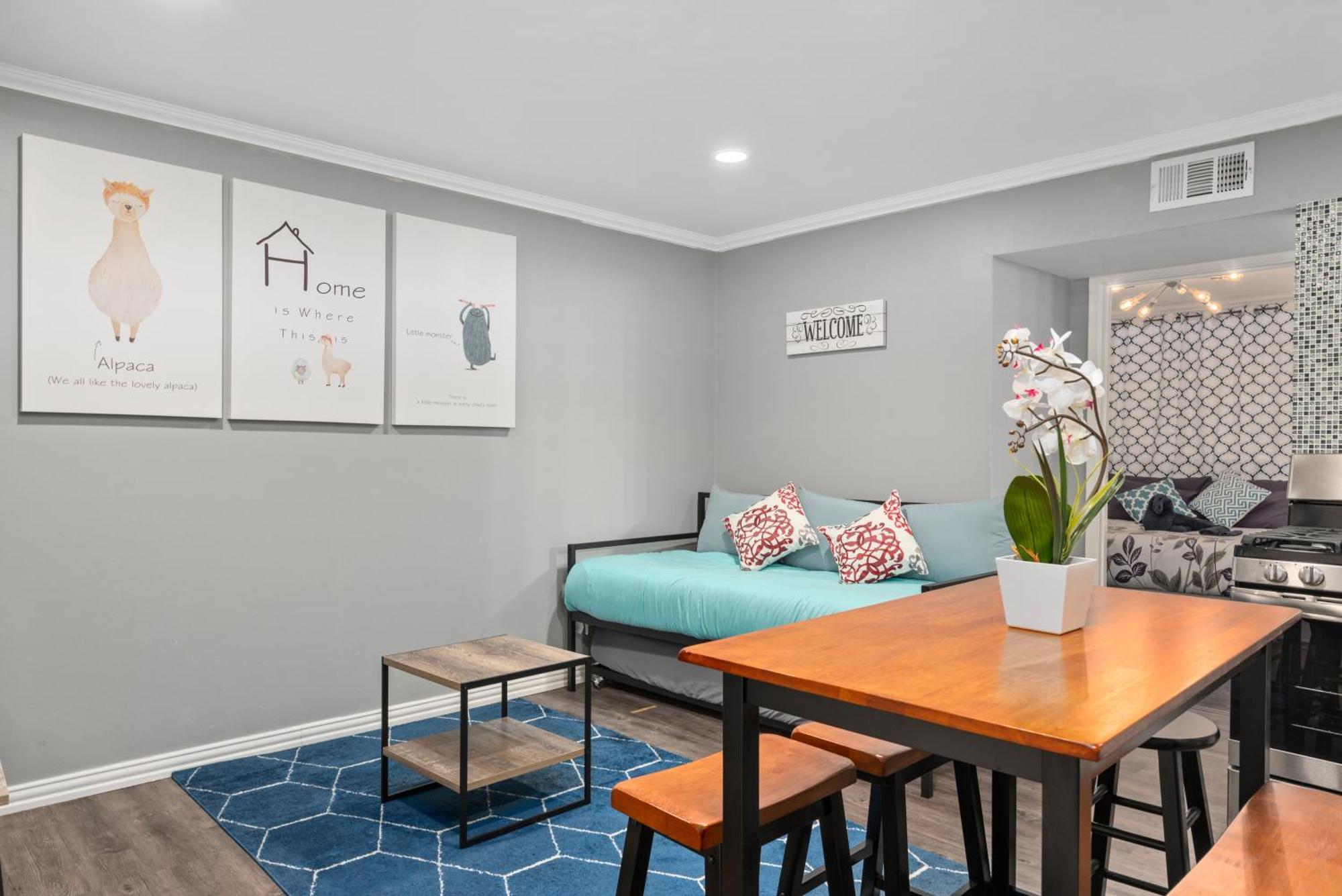 Tiffany Hip Montrose Apt Near Medcenter Uh & Nrg Хюстън Екстериор снимка