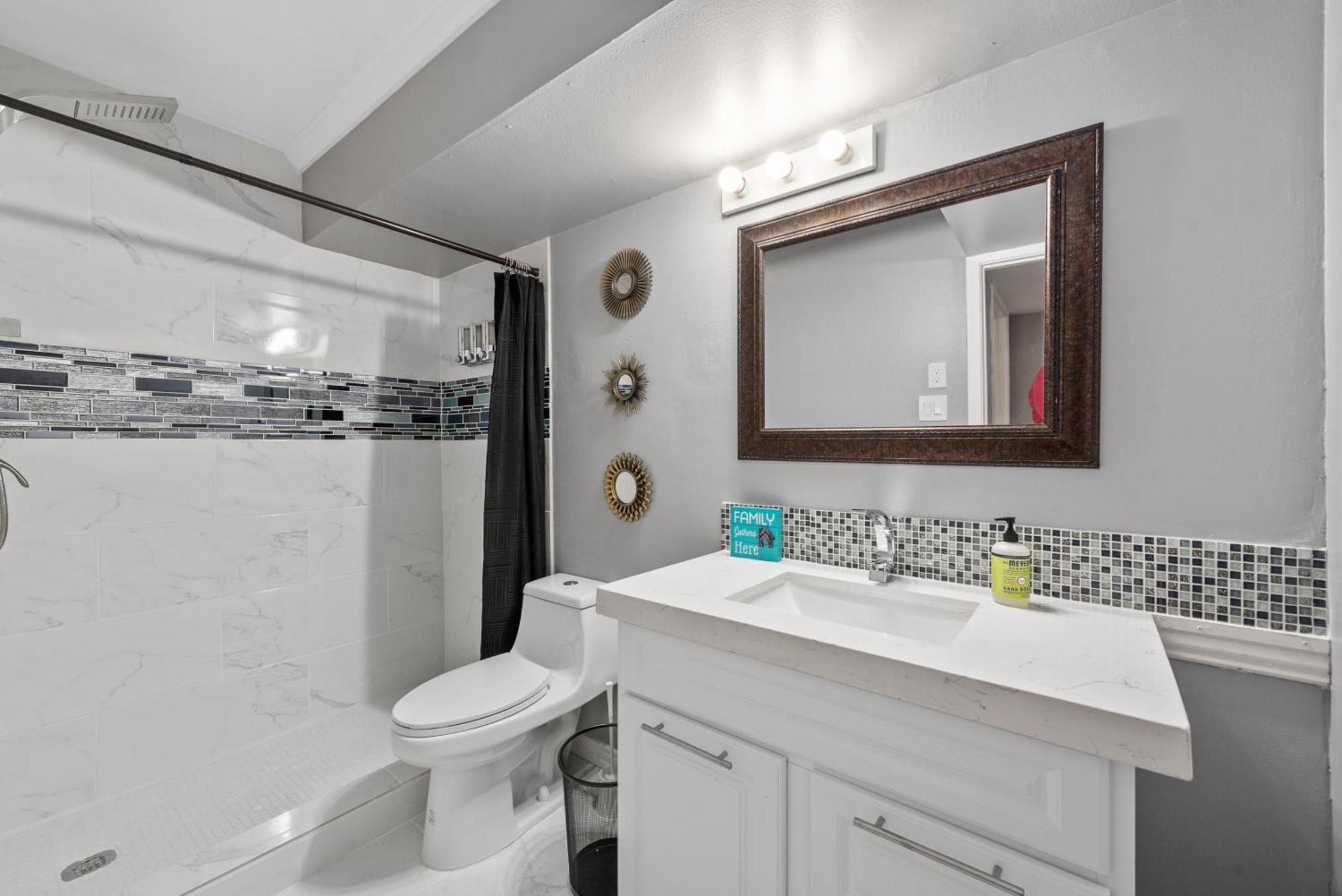 Tiffany Hip Montrose Apt Near Medcenter Uh & Nrg Хюстън Екстериор снимка