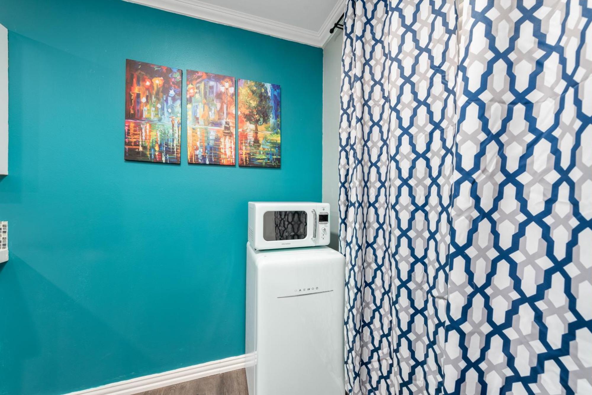 Tiffany Hip Montrose Apt Near Medcenter Uh & Nrg Хюстън Екстериор снимка